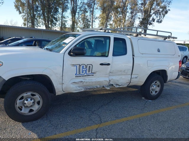 5TFRX5GN5JX109676 Toyota Tacoma Sr
