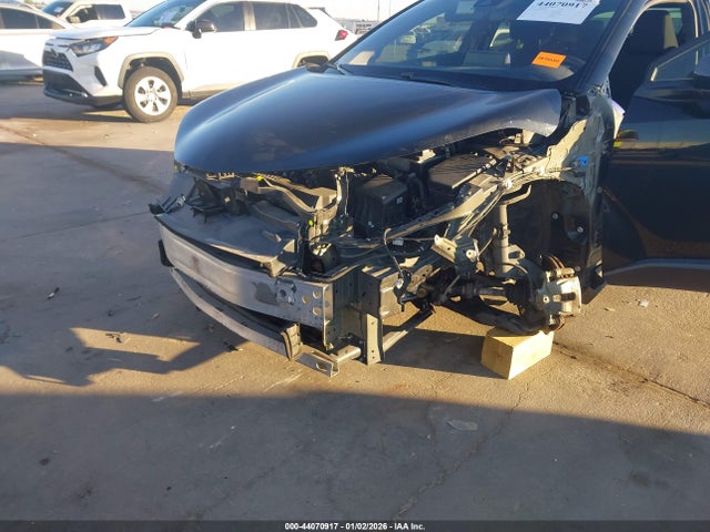 Toyota C-HR XLE 2021 NMTKHMBX3MR139480 Image 6