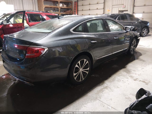 44071015 :رقم المزاد ، 1G4ZP5SS2HU158046 vin ، 2017 Buick Lacrosse Essence مزاد بيع