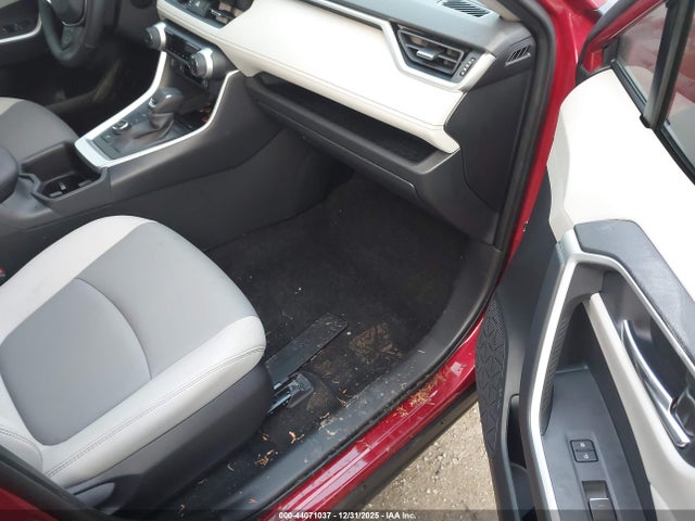 JTMB6RFV1SD169244 Toyota Rav4 Hybrid Xle Premium