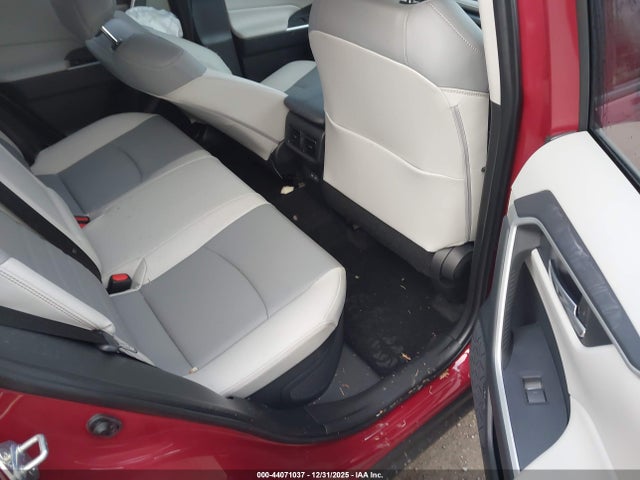 JTMB6RFV1SD169244 Toyota Rav4 Hybrid Xle Premium