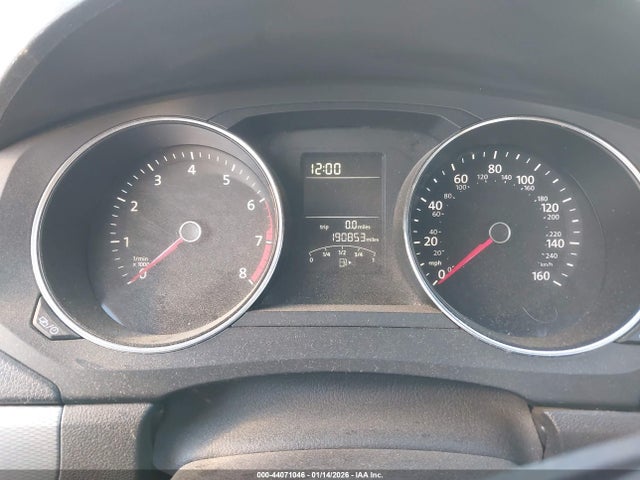 44071046 :رقم المزاد ، 3VW2B7AJXHM350986 vin ، 2017 Volkswagen Jetta 1.4t S مزاد بيع