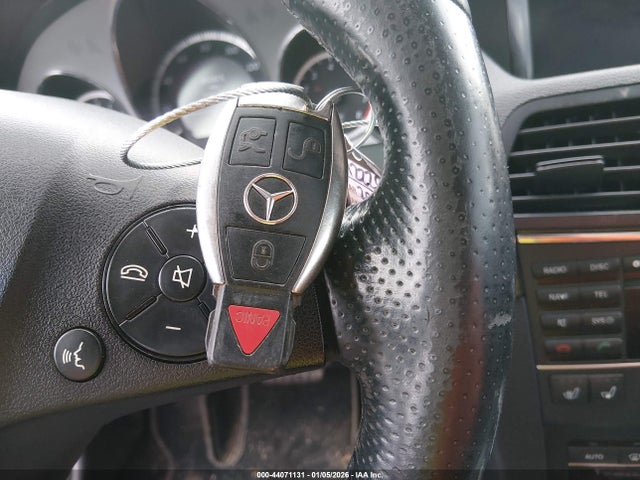 2011 MERCEDES-BENZ E 550 WDDKJ7CB5BF083233 Photo 10