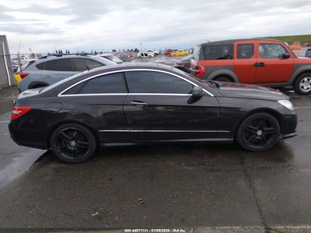 2011 MERCEDES-BENZ E 550 WDDKJ7CB5BF083233 Photo 5