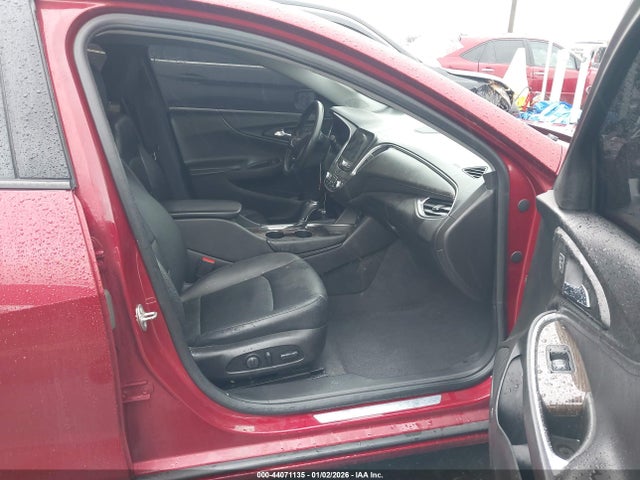 1G1ZH5SX7HF267094 Chevrolet Malibu Premier