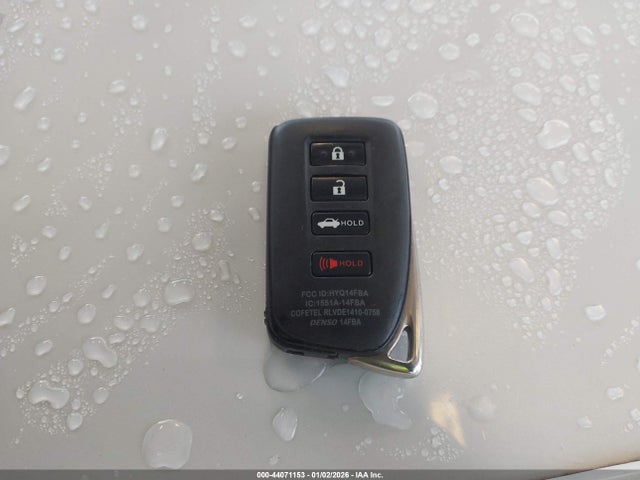 2017 LEXUS IS 200T JTHBA1D22H5039399 Photo 10