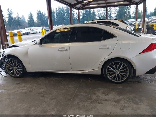 JTHBA1D22H5039399 Lexus IS 200T