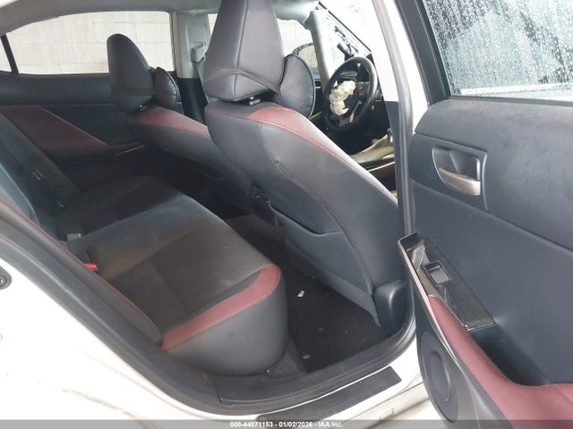 2017 LEXUS IS 200T JTHBA1D22H5039399 Photo 7