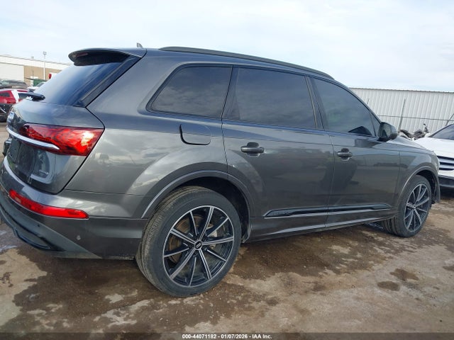 2020 Audi Q7 Prestige 55 Tfsi Quattro Tiptronic მანქანა იყიდება აუქციონზე, vin: WA1VXBF78LD012017, აუქციონის ნომერი: 44071182