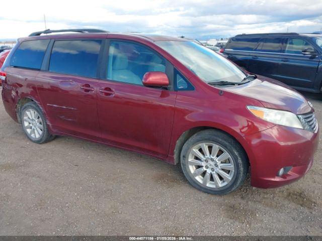 2011 TOYOTA SIENNA 5TDDK3DC9BS003982