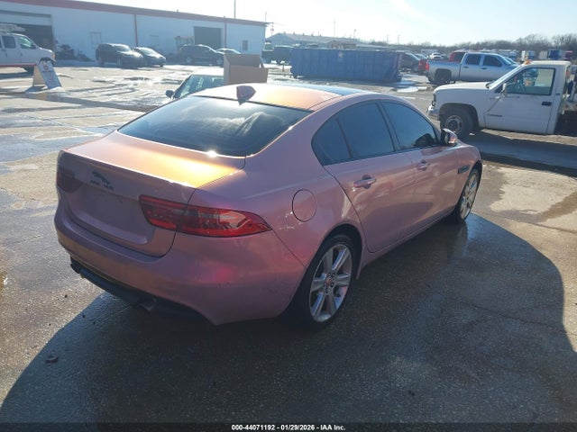 2018 JAGUAR XE SAJAK4FX4JCP35415 Photo 3