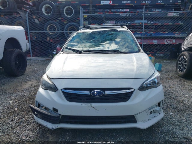 4S3GTAD69M3708522 Subaru Impreza Premium 5-door
