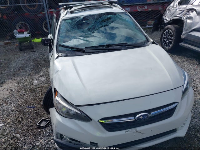4S3GTAD69M3708522 Subaru Impreza Premium 5-door