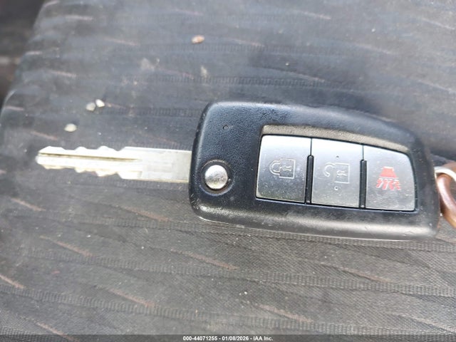 JN8AT2MV4HW021167 Nissan ROGUE S