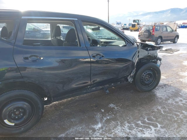 JN8AT2MV4HW021167 Nissan ROGUE S