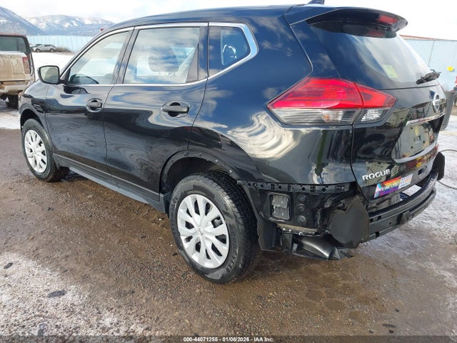 JN8AT2MV4HW021167 Nissan ROGUE S