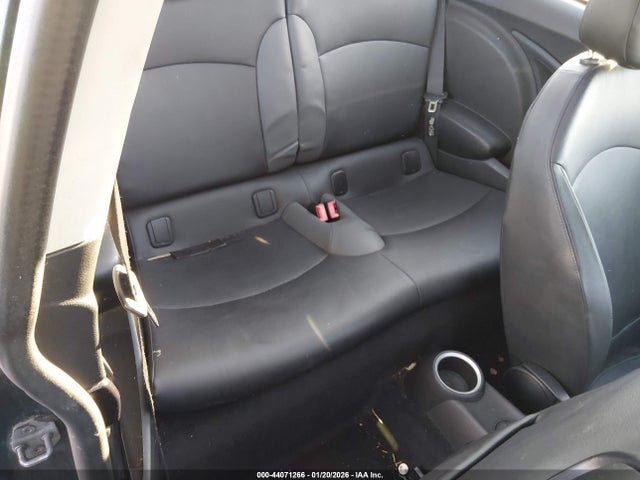 2010 MINI COOPER S WMWMF7C52ATX42770 Photo 7