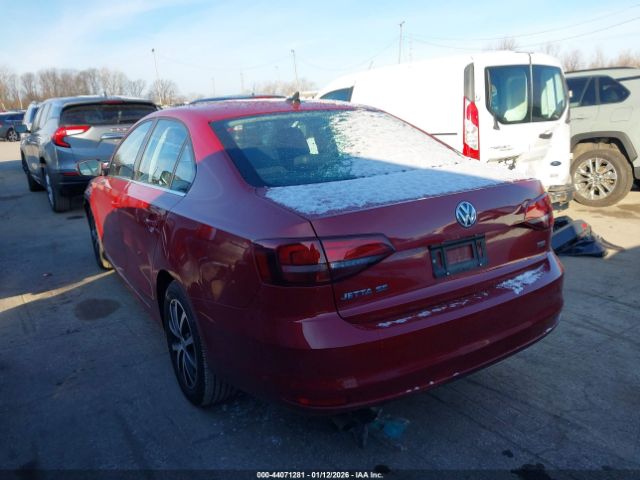 2018 VOLKSWAGEN JETTA 3VWDB7AJ7JM262427 Photo 2