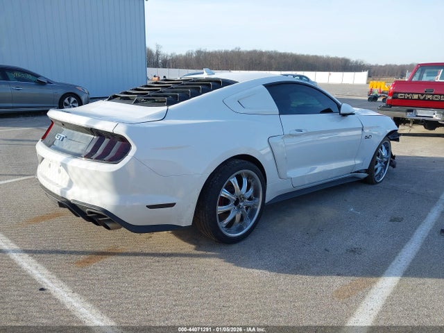 2020 FORD MUSTANG 1FA6P8CFXL5181433 Photo 3