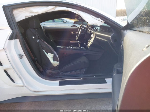 2020 FORD MUSTANG 1FA6P8CFXL5181433 Photo 4