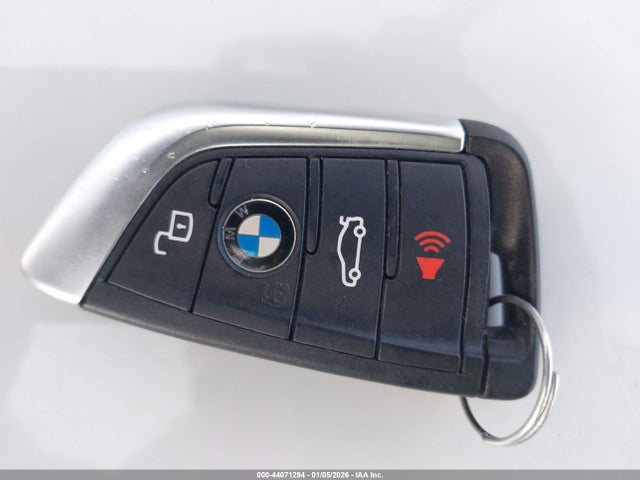 44071294 :رقم المزاد ، 5UXTY3C0XM9H38071 vin ، 2021 Bmw X3 Sdrive30i مزاد بيع
