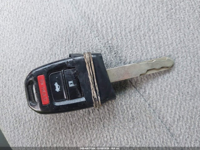 Продажа на аукционе авто 2013 Honda Accord Lx, vin: 1HGCR2F30DA082989, номер лота: 44071304