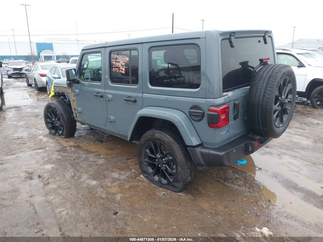 2024 JEEP WRANGLER 4XE 1C4RJXP64RW195148 Photo 2