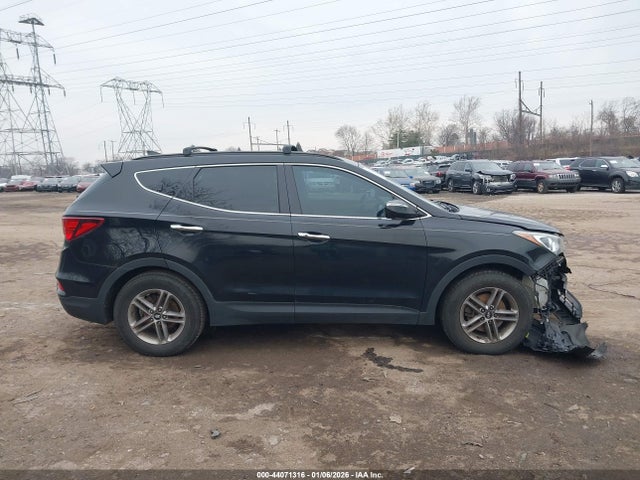 5NMZU3LBXHH011660 Hyundai Santa Fe Sport 2.4l