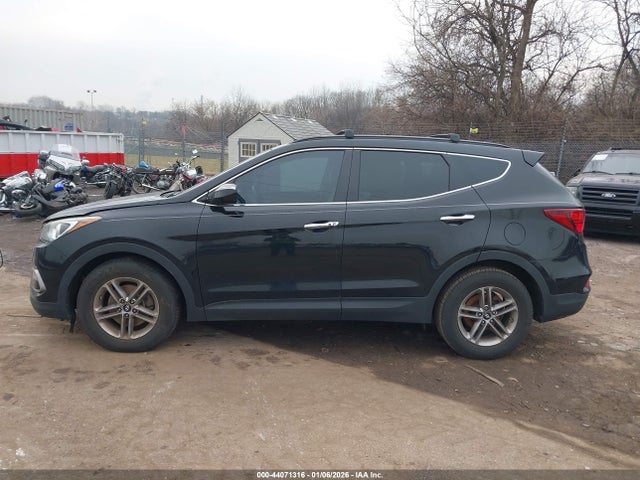 5NMZU3LBXHH011660 Hyundai Santa Fe Sport 2.4l