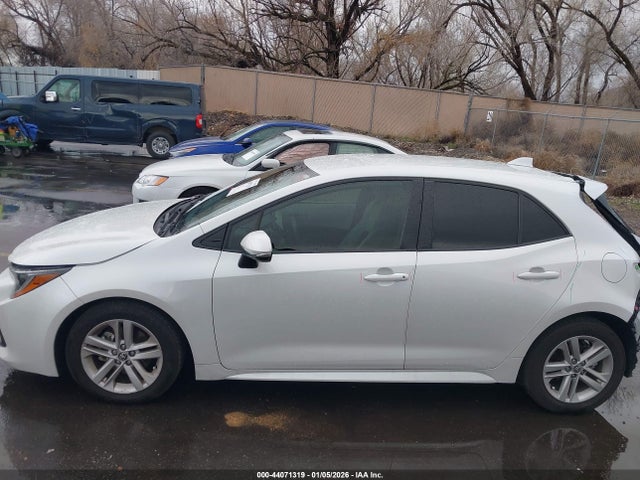 JTND4MBE6N3184075 Toyota COROLLA SE