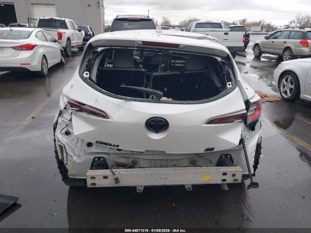 JTND4MBE6N3184075 Toyota COROLLA SE