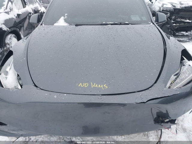 2022 TESLA MODEL Y 7SAYGDEE6NF450743 Photo 9