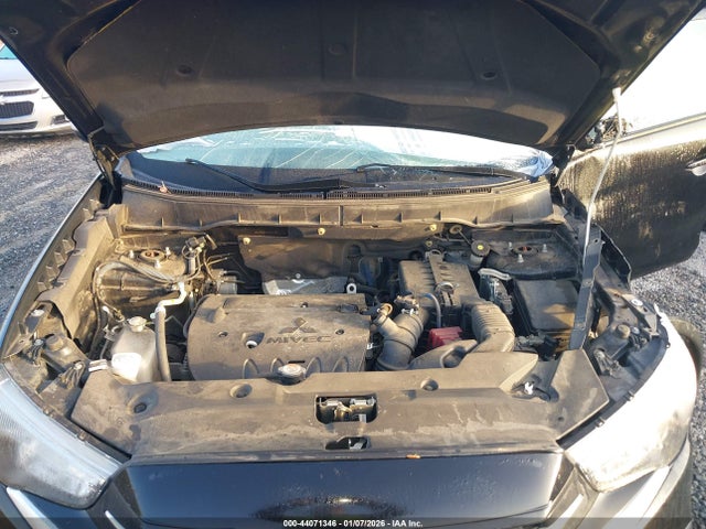 2018 MITSUBISHI OUTLANDER SPORT JA4AP3AU4JU024034 Photo 9