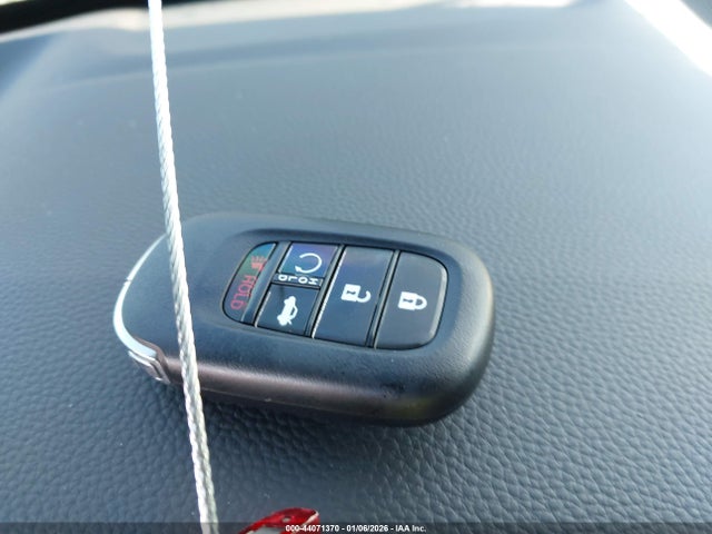 1HGCY2F78SA085996 Honda Accord Hybrid Sport-l