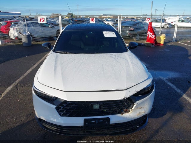 1HGCY2F78SA085996 Honda Accord Hybrid Sport-l