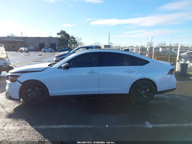 1HGCY2F78SA085996 Honda Accord Hybrid Sport-l