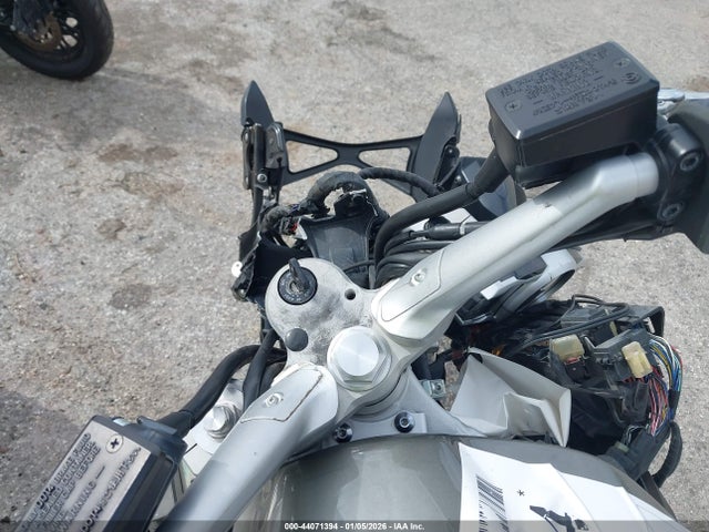 2013 YAMAHA FJR1300 JYARP24E3DA000316 Photo 6