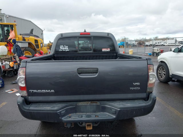 Toyota Tacoma Base V6 2015 3TMLU4EN8FM189919 Image 17