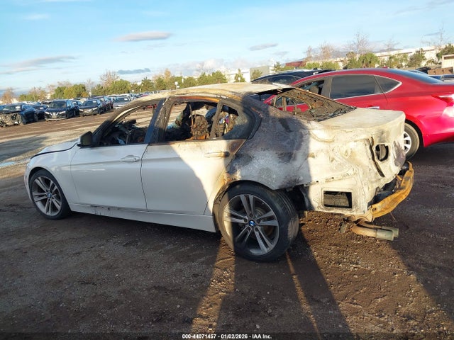 WBA8E9C5XGK604215 BMW 328I