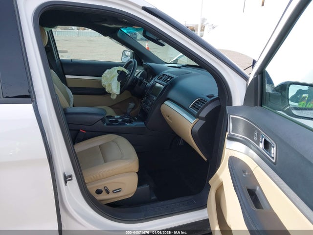 Ford EXPLORER XLT 2016 1FM5K7D82GGA43843 Image 5