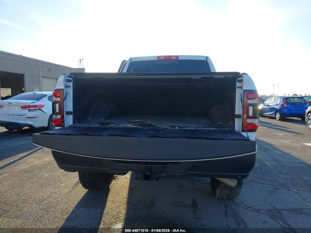 3C6TR5EJ9LG267081 RAM 2500 Power Wagon 4x4 6&#039;4 Box