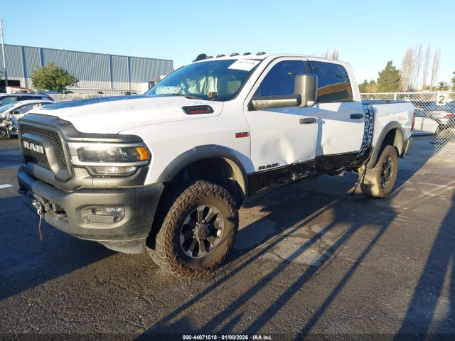 3C6TR5EJ9LG267081 RAM 2500 Power Wagon 4x4 6&#039;4 Box