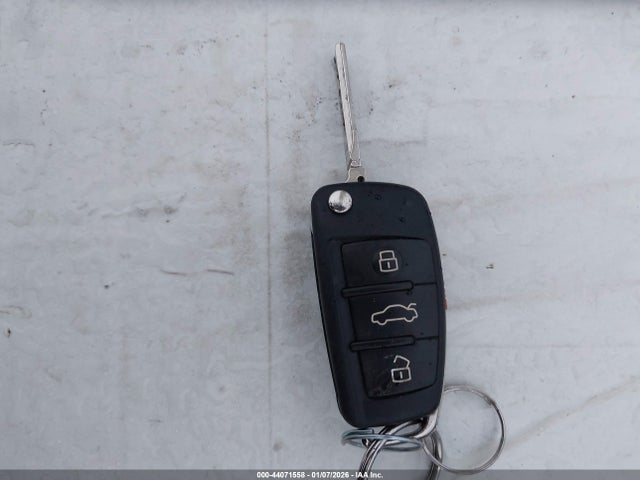 Audi A3 2.0t Premium 2015 WAUBFGFF4F1006489 Image 11