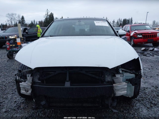 Audi A3 2.0t Premium 2015 WAUBFGFF4F1006489 Image 13