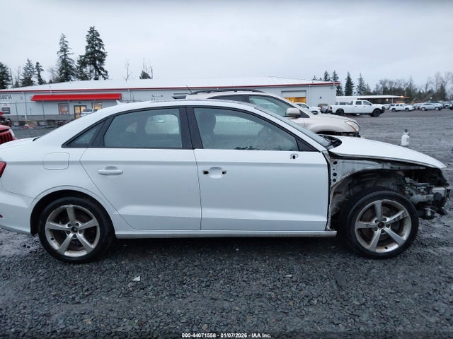 Audi A3 2.0t Premium 2015 WAUBFGFF4F1006489 Image 14