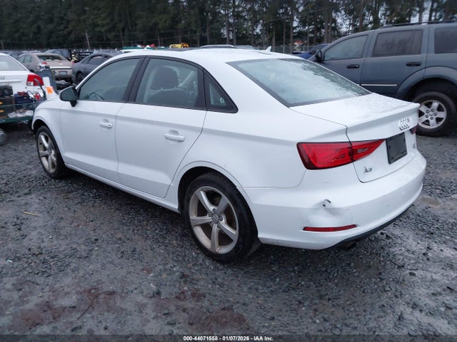 Audi A3 2.0t Premium 2015 WAUBFGFF4F1006489 Image 3