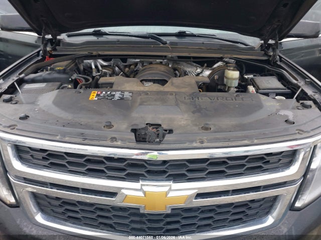1GNSCBKC5JR104815 Chevrolet Tahoe Lt