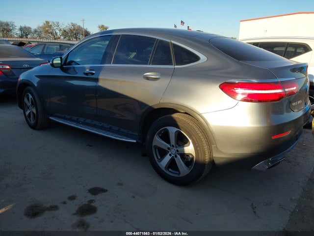 2017 MERCEDES-BENZ GLC 300 COUPE WDC0J4KB7HF201416 Photo 2