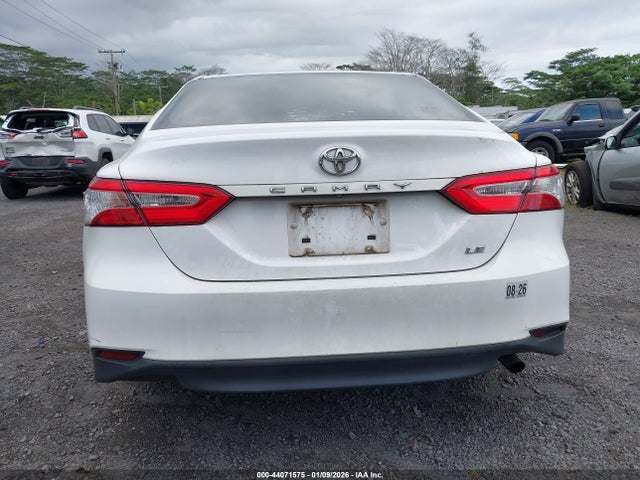4T1B11HK8KU233049 Toyota CAMRY LE
