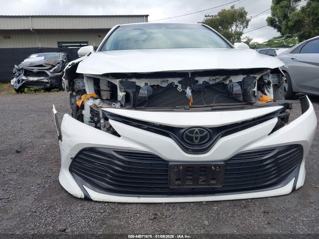 4T1B11HK8KU233049 Toyota CAMRY LE